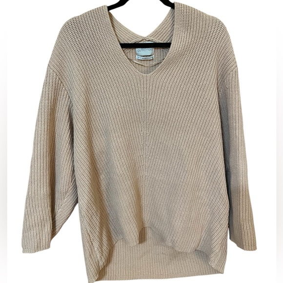 Urban Outfitters Sweaters - Urban Outfitters Blush/Tan Oversized Sweater